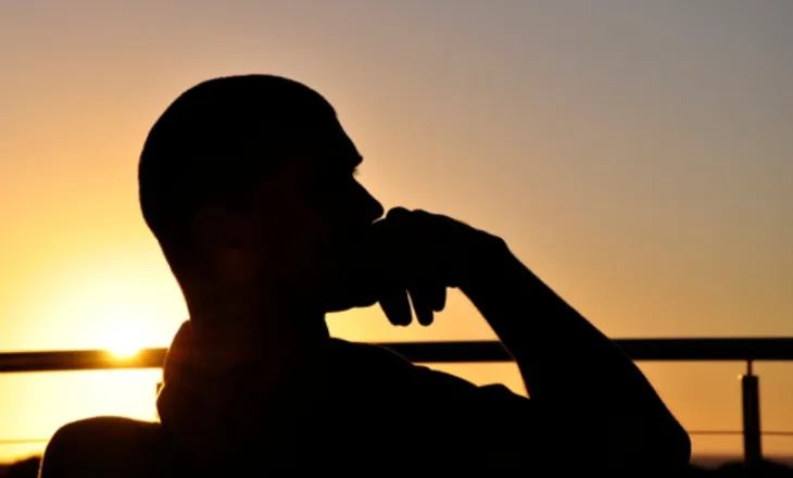 Foscolo: Nuk urrej askënd, por janë disa që më mjafton t’i shoh vetëm nga larg!