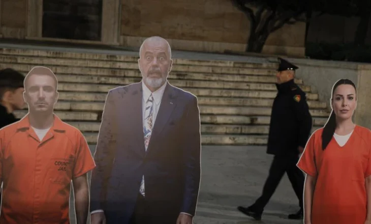 “Fotorja 3”! PD rreshton para Kryeministrisë manekinat e zyrtarëve socialistë me rroba burgu