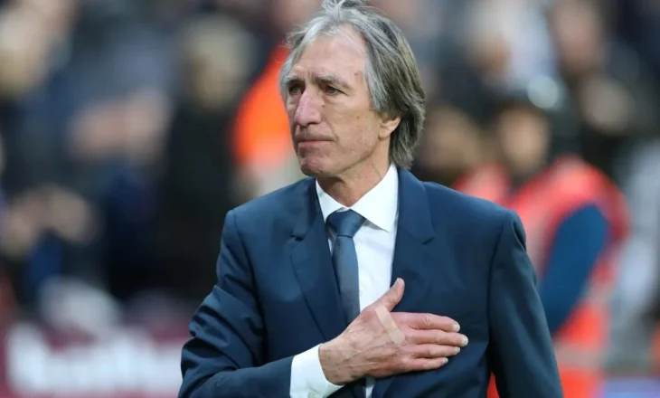 Futbolli anglez në zi! Ndërron jetë legjenda e West Ham