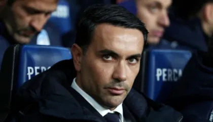 Genoa e nis takimin me një lojtar më pak, Atalanta fiton vetëm në frymën e fundit (video)