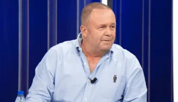 Gjergj Luca tregon njohjen me Arben Ahmetajn dhe Belinda Ballukun: Nuk është “Tigër” se nuk ka “kokrra”, Balluku është femër me “kokrra”, burrneshë