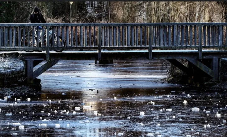 Gjermani/ Krishtlindjet më të ftohta në 15 vjet, dhomat e urgjencës mbushen me pacientë për shkak të rrëshqitjeve në akull
