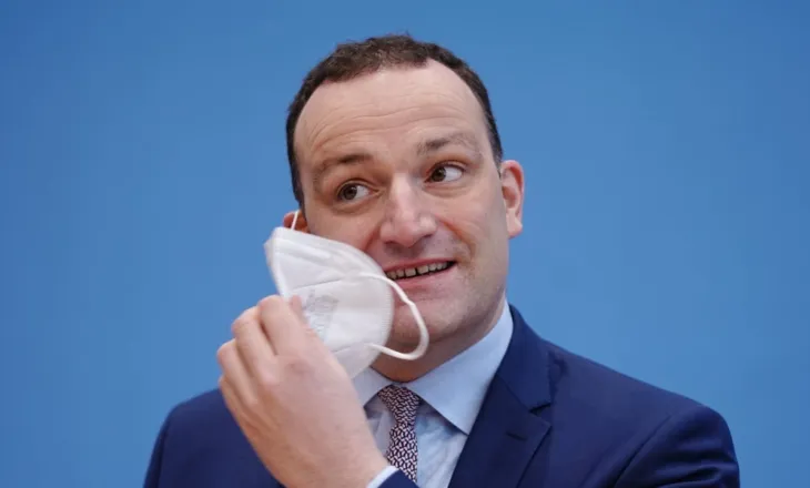 Gjermania nis “gjyqet” për koronavirusin, merret në pyetje ish Ministri i Shëndetësisë