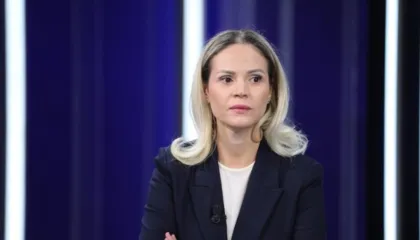 “Gjoba 90 mln euro po fshihet!”/ Gazetarja zbulon skemën: Si dështoi shteti t’i marrë Bankers paratë e gjobës dhe detyrimeve