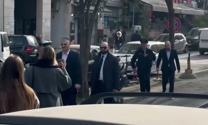 Gjyli dhe Elezi në arrest shtëpie, emërohen drejtuesit e rinj të ARRSH dhe KESH(Emrat)