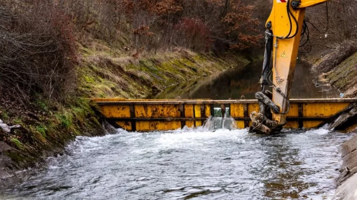 Gjyqi për shpërthimin në kanalin Ibër-Lepenc në Kosovë do të nisë më 24 dhjetor, 3 persona të pandehur!