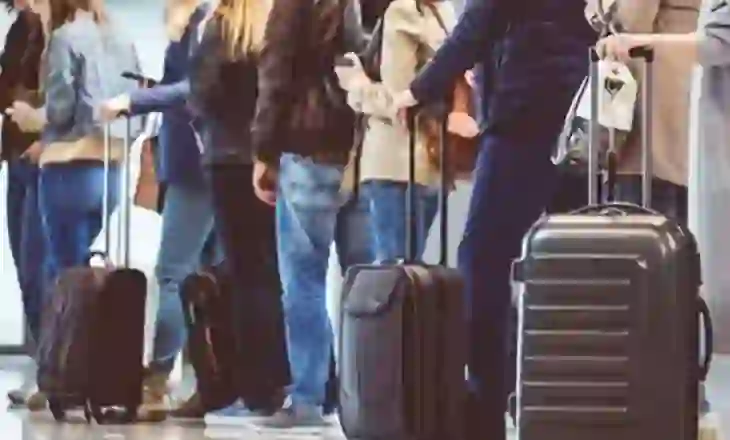 Gjysma e emigrantëve të kthyer duan të ikin sërish, shkak pagat e ulëta dhe rrija e kostove të jetesës