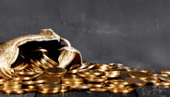 Grabitje e madhe në Selanik, një gruaje i vidhen bizhuteri me vlerë gati gjysmë milioni euro