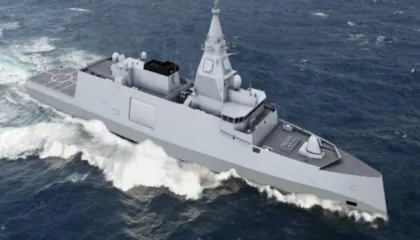 Greqia forcon ushtrinë, anija e fuqishme “Kimon” valëvit flamurin në shërbim të forcave detare