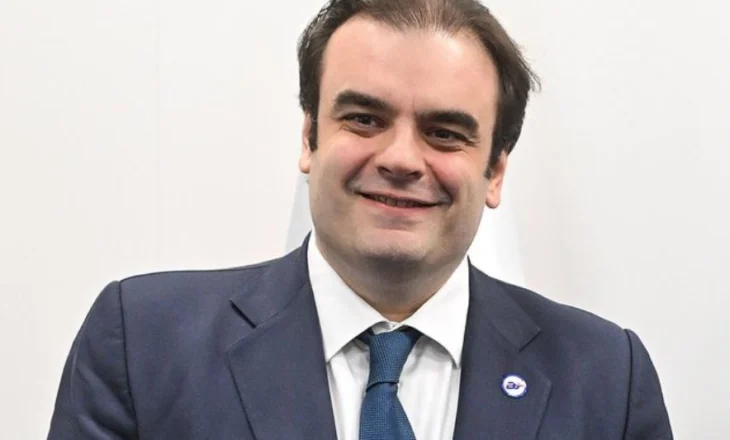 Greqia merr presidencën e Eurogrupit, ministri i Financave zgjidhet në krye