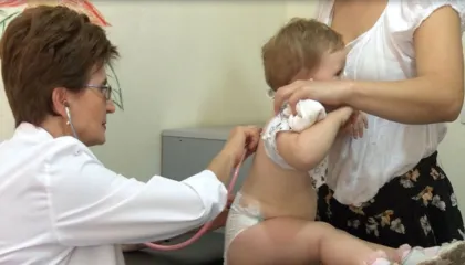 Gripi i stinës agresiv te fëmijët/ Mjekët: Ka dyshime për nënvariantin e ri që është shfaqur në..