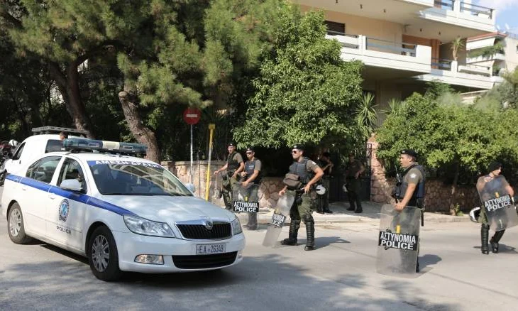 Grupi i vrasësve me pagesë, tre shqiptarë të arrestuar në Greqi