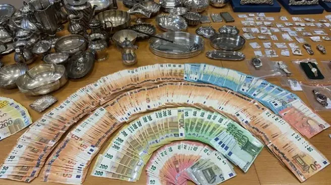 Gurë të çmuar dhe sende të vjedhura me vlerë 1 milion euro, 4 të arrestuar në Milano, mes tyre 2 shqiptarë