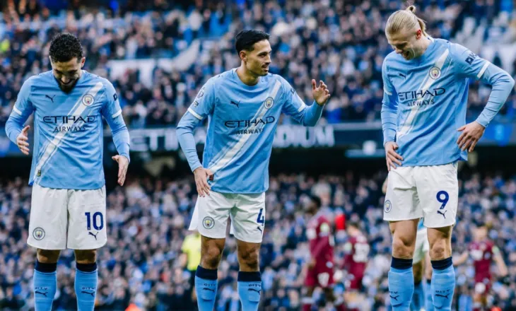 Haaland është “monstër”, City nuk e llogarit West Ham-in. Dy gola për pjesën e parë në “Etihad” (video)