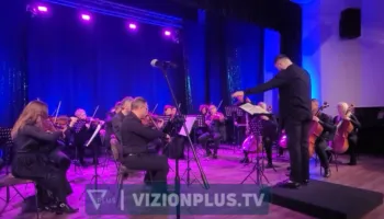 Harqet koncert në Durrës, kryeveprat e muzikës klasike botërore duartrokiten nga publiku