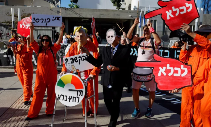 Hetimet për korrupsion, Netanyahu paraqitet në gjykatë pas kërkesës për falje