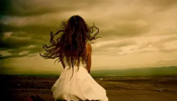 Historia e dhimbshme e një jetimi: “Qaj se do të ndihesh shumë më mirë…”