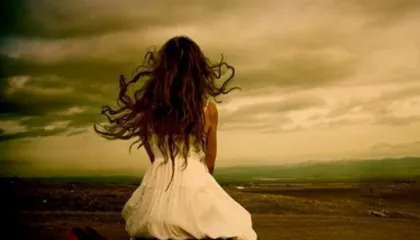 Historia e dhimbshme e një jetimi: “Qaj se do të ndihesh shumë më mirë…”