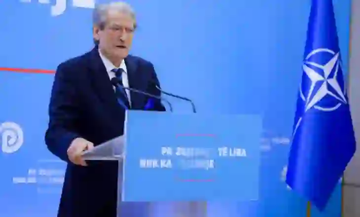 Humbja në 11 maj/ “Nuk jemi parti gjueti shtrigash, por as symbyllur”-Berisha ua lë fajin tradhtarëve: Kishte nga ata që punuan për PS, do japin llogari…