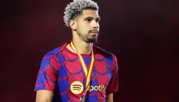 I dhanë dy muaj kohë të qetësonte trurin, Araujo kthehet te Barcelona dhe mendon të luajë në derbin e 3 janarit me…