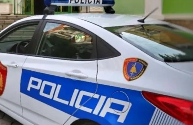 I grabitën me dhunë celularin dhe paratë, arrestohet pas 1 viti në arrati 23-vjeçarja