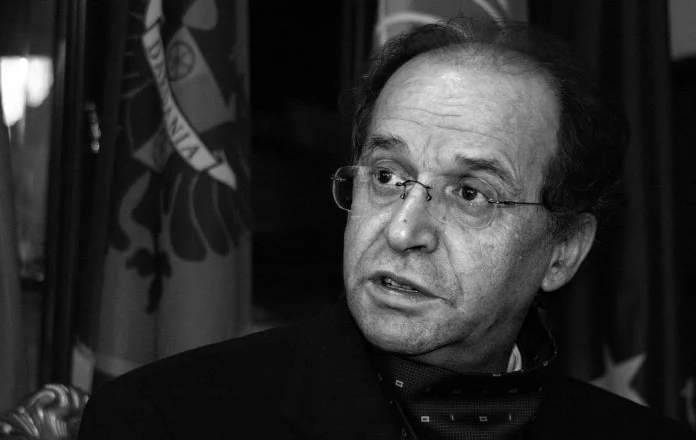 Ibrahim Rugova- figurë e madhe e një populli të vogël