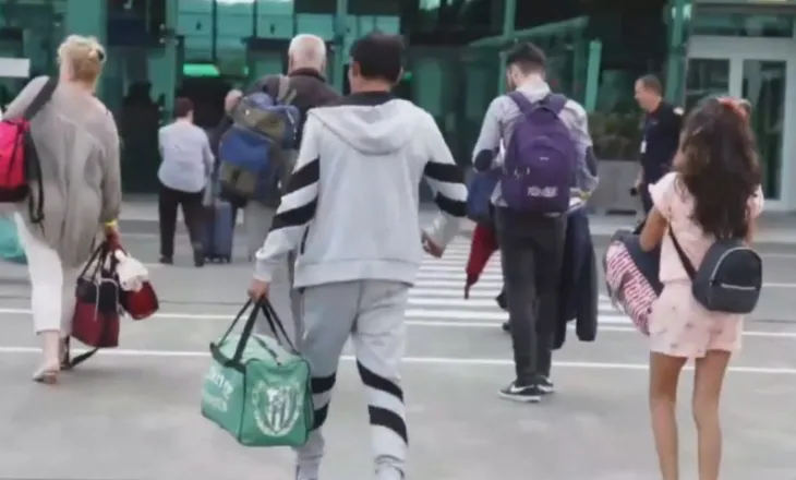 Ikja e të rinjve, 70% e emigrantëve shqiptare në Europë nën 45 vjeç