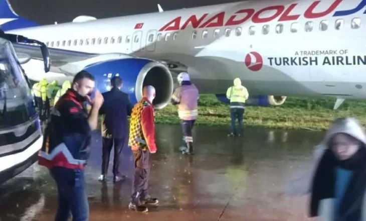 Incidenti, avioni i linjës Stamboll – Prishtinë del nga pista