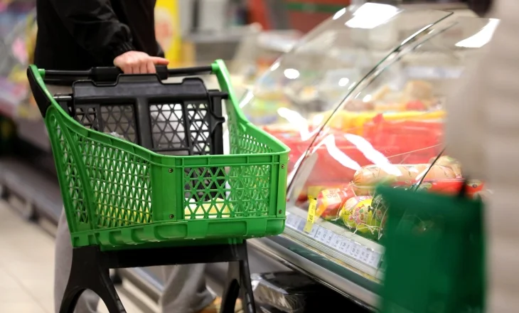 Inflacion rekord në Kosovë: Mishi, frutat, qumështi, djathi e vezët me rritje prej 5.3%