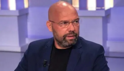 Ironizon protestën e PD, Manjani: Erdhi më në fund dita të rrëzojmë Ramën, çe do Vrenozi na hyri në Big Brother…