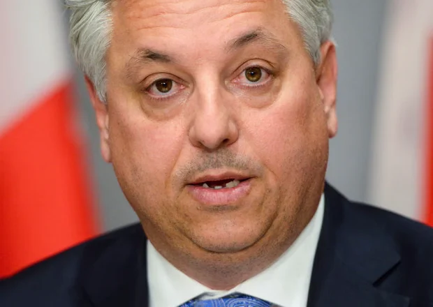 Ish-shefi i sigurisë në Kanada: Fuqitë armike po dërgojnë spiunë në universitetet e Perëndimit