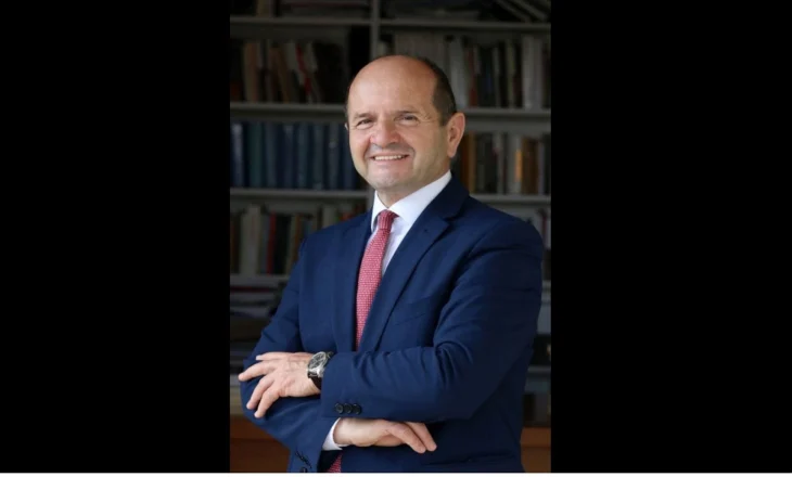 Ismail Syla: Udha përballë rrugës