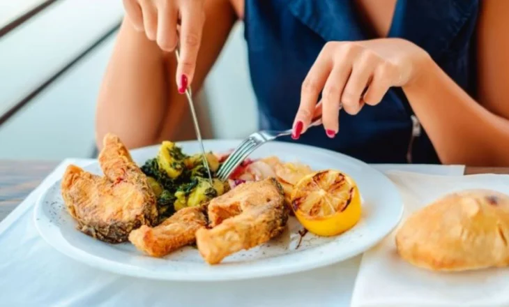 Ja koha ideale e darkës në dimër për metabolizëm të shëndetshëm dhe energji gjatë natës