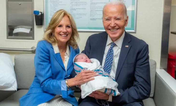 Joe Biden uron Krishtlindjen me një foto me stërnipin e tij: Willie një kujtesë për shpresën që kemi për të ardhmen