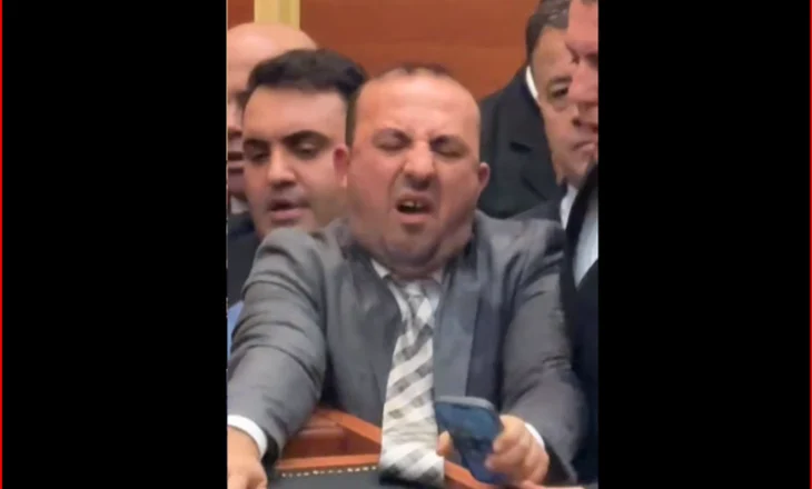 “Kam nxirje në të gjithë trupin, por s’çalon gomari nga veshët!”/ Tensionet e ashpra në Kuvend, Korreshi: S’jemi në shtet normal..