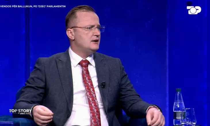 Kaosi në sallën e Parlamentit, anëtari i Këshillit Kombëtar të PD: Skenar i përgatitur që të pezulloheshin deputetët