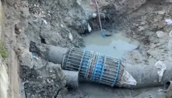 Katër ditë pa ujë në Vlorë, drejtori i UKV pranon përgjegjësinë dhe premton rregullimin e tubacionit të linjës kryesore: Do nisim punën sot pasdite