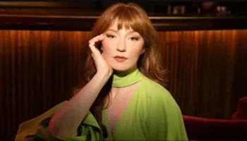 Këngëtarja e njohur shtatzënë për herë të parë!