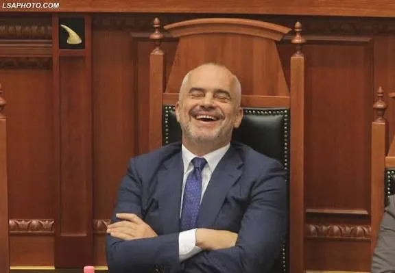 Keq-menaxhimi financiar i qeverisë/ Buxheti hyn në dhjetor me tepricë 500 mln euro