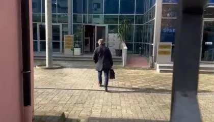 Kërkon heqjen e masave, avokati i Belinda Ballukut shkon në Apelin e GJKKO