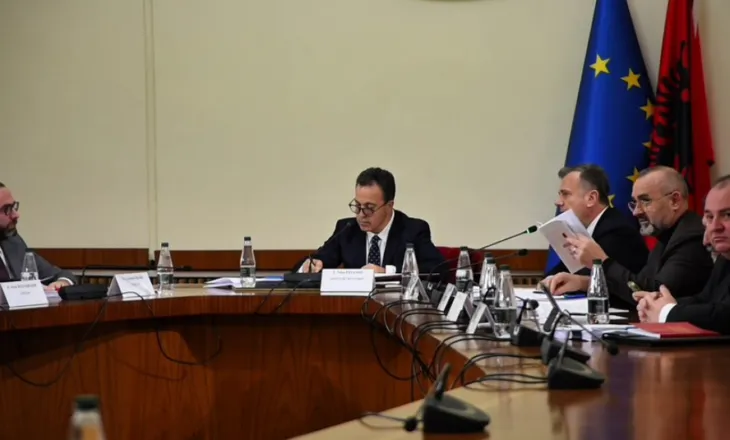 Këshilli i Mandateve vendos: Deputetët do të marrin USB me provat e SPAK për dosjen Balluku