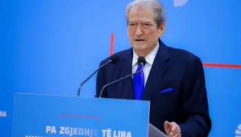 “Këtë vit shpërthyen në të 4-tër anët ujërat e zeza”, Berisha bën bilancin e 2025, akuza qeverisë: Bllokoi çdo hapësirë në parlament për opozitën