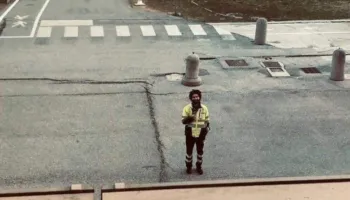 Kjo është dashuria! Foto virale që flet sa njëmijë fjalë