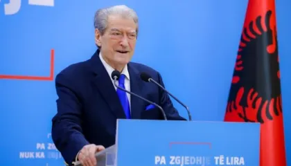 Konferenca e fundit për 2025-n, Berisha: Këtë vit shpërthyen në të 4-ër anët ujërat e zeza të regjimit mafioz