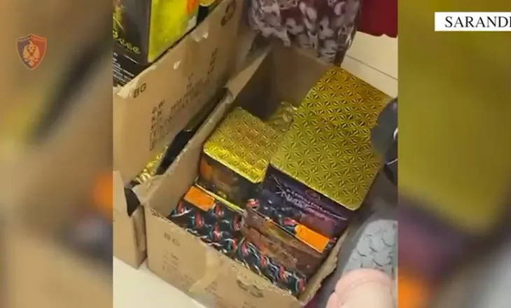 Kontrolle për lëndët piroteknike, policia sekuestron fishekzjarre e kapsolla, procedohen tregëtarët në Sarandë
