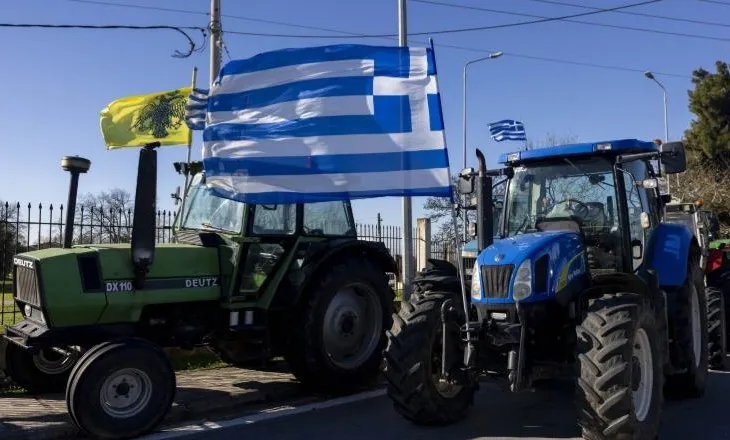 Korrupsioni dhe vonesat në subvencione, fermerët grekë përshkallëzojnë protestat