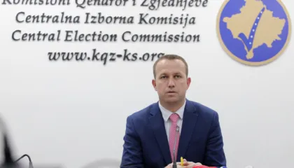Kosovë – Zëdhënësi i KQZ-së, Valmir Elezi ka sqaruar: Votë larg atdheut, si do të votojë diaspora?