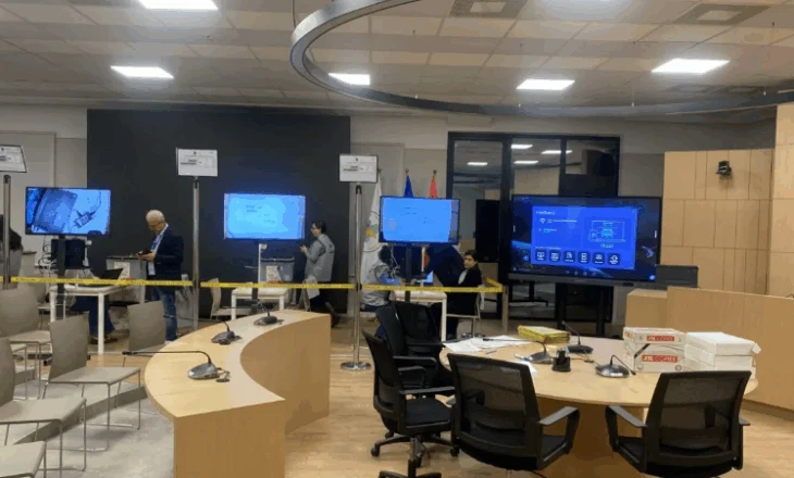 KQZ hap kutitë e “11 majit”, nis procesi i rinumërimit të 210 kutive