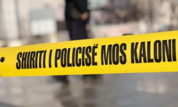 ‘Krishtlindja nuk sjell paqe’ për të rinjtë! Sherr me thika mes adoleshentëve në Kuçovë, plagoset 19-vjeçari