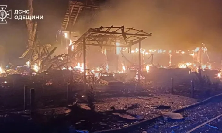 Krishtlindje/ Ukraina dhe Rusia kryejnë sulme në territorin e njëra-tjetrës